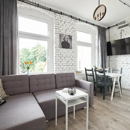 Loft Grzmiaca Apartment *